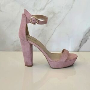 Qupid | Anklestrap open toe dusty Pink faux Suede Women's Platform Heels size 8